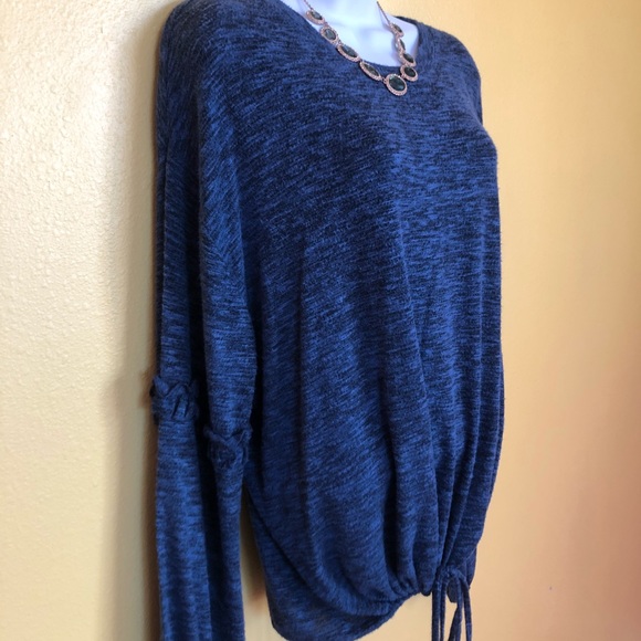 Vince Camuto Bow Sweater L - Picture 4 of 5